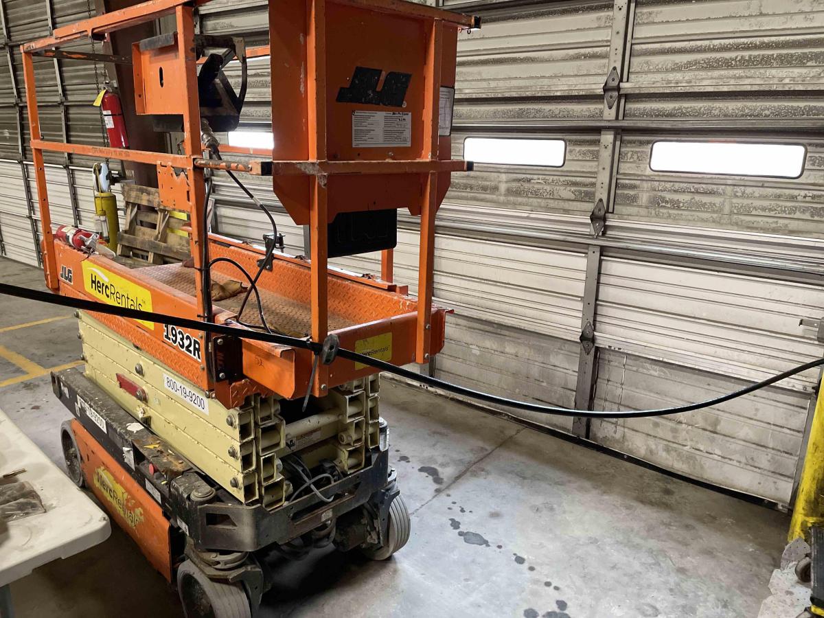 2018 JLG 1932R