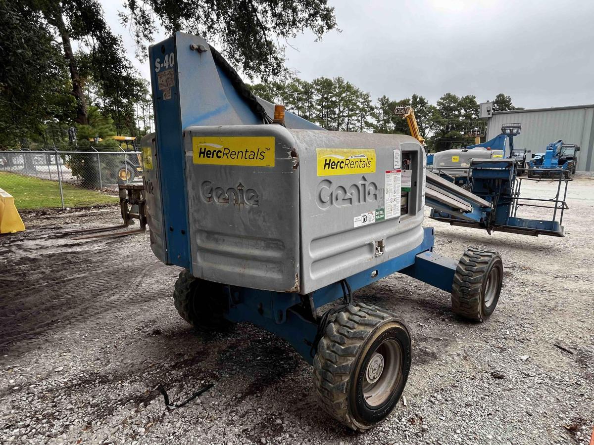 2014 Genie S-40
