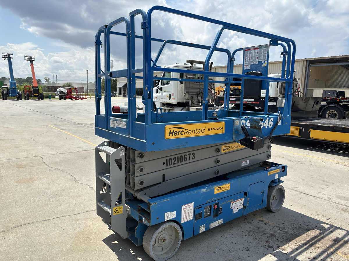 2017 Genie GS-2646