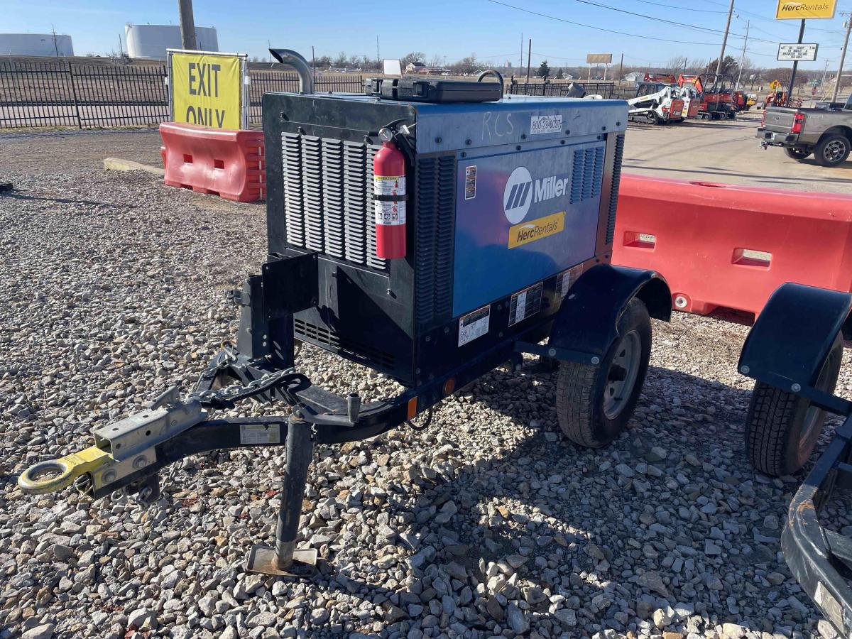 2020 Miller Big Blue 400 Pro