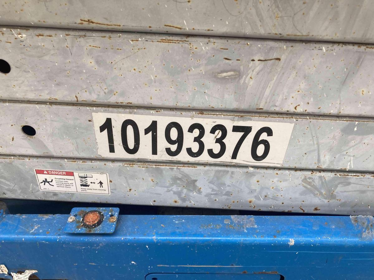 2016 Genie GS-3232