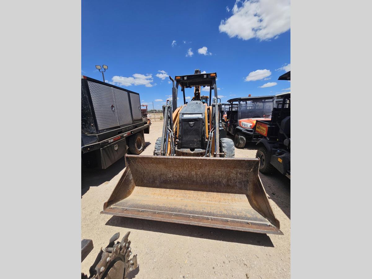 2018 Case 580N