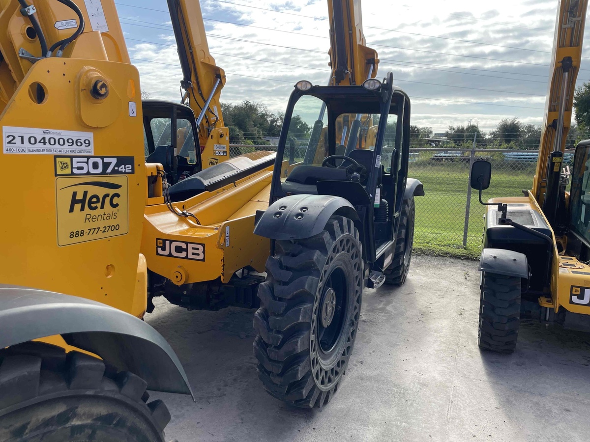 2023 JCB 509-42-4