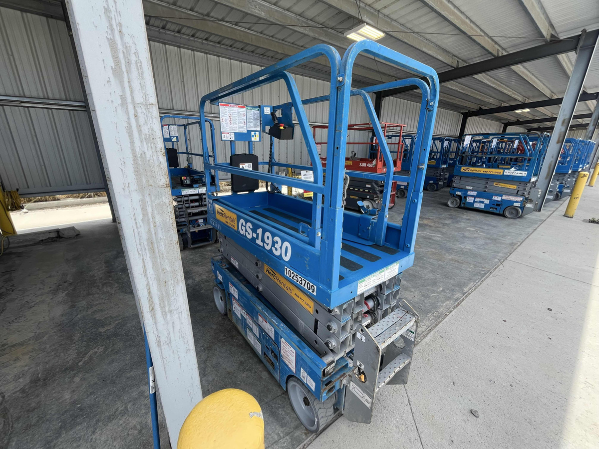 2018 Genie GS-1930-2