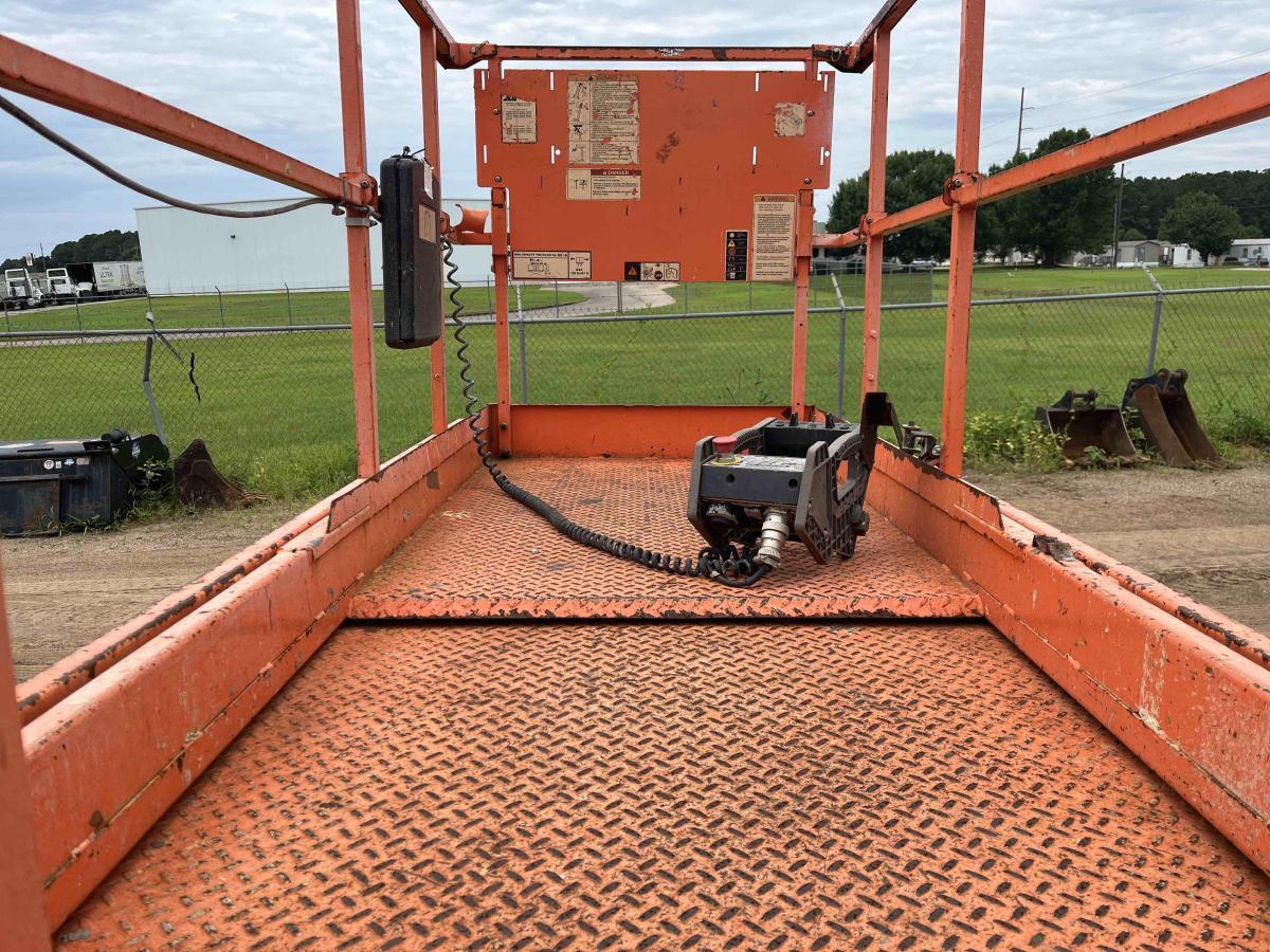 2018 JLG 2646ES-5