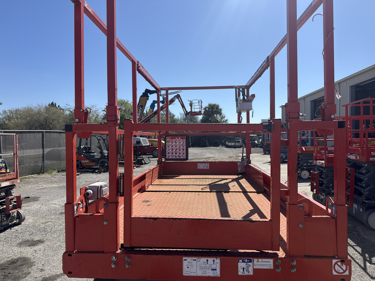 2019 Skyjack SJ4740-5