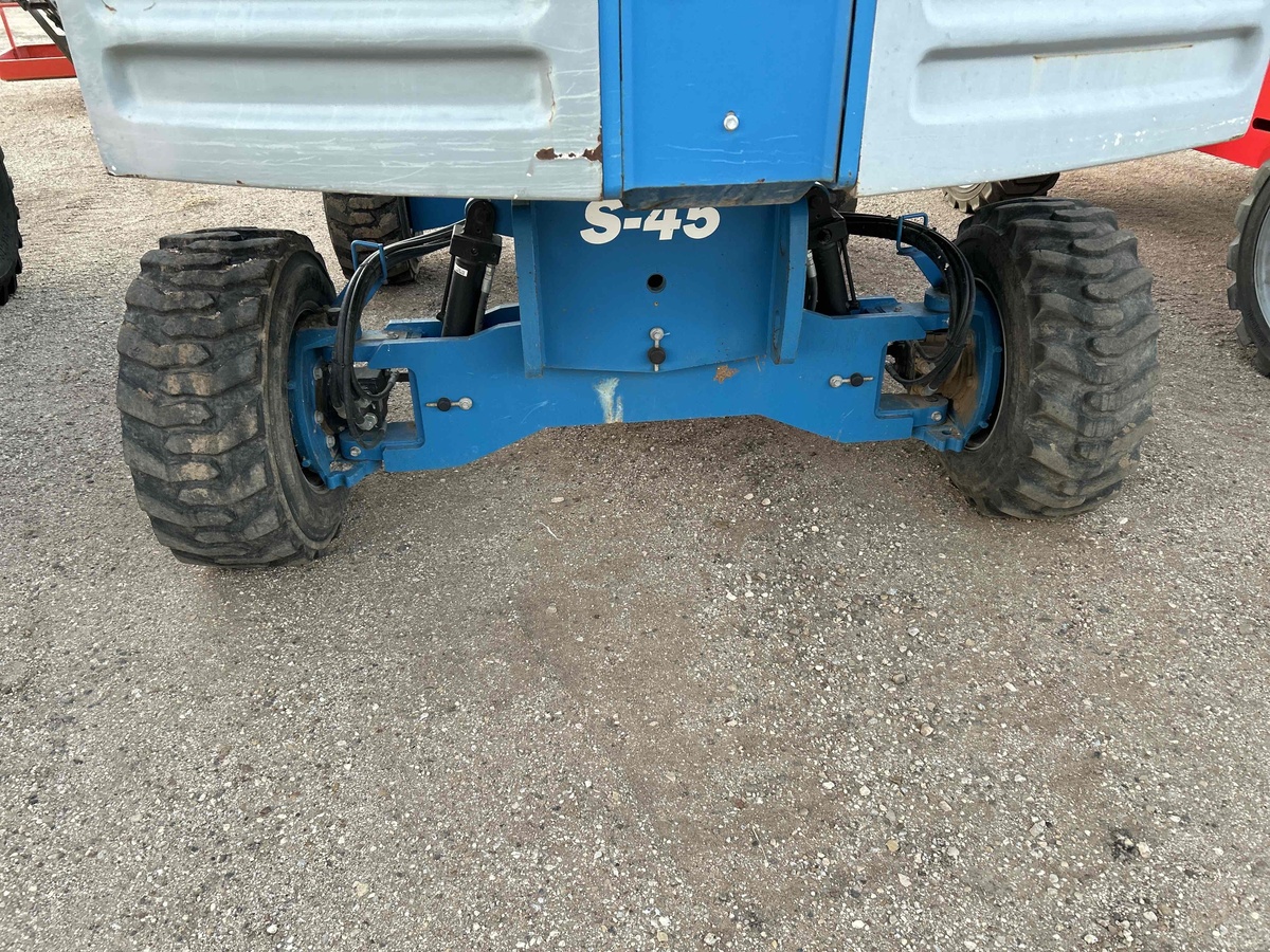 2018 Genie S-45-11