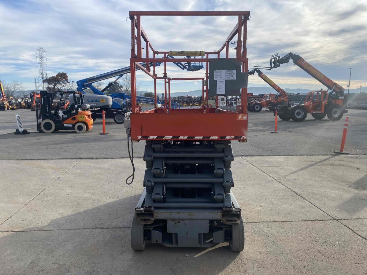 2017 Skyjack SJ4740-4