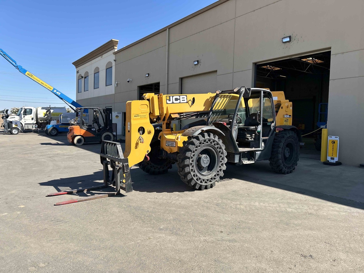 2018 JCB 509-42-6