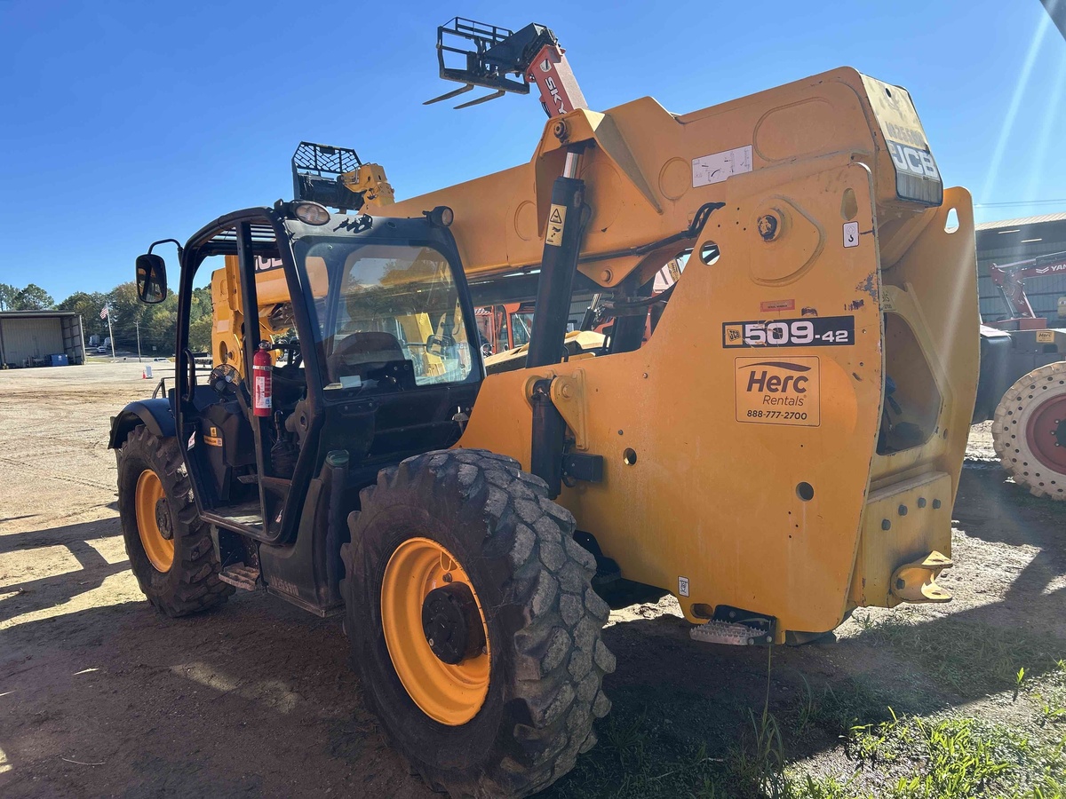 2018 JCB 509-42-6
