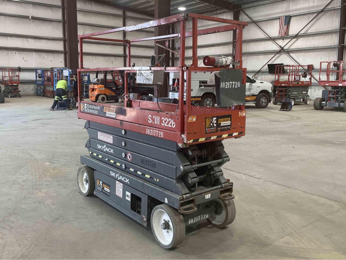 2017 Skyjack SJ3226