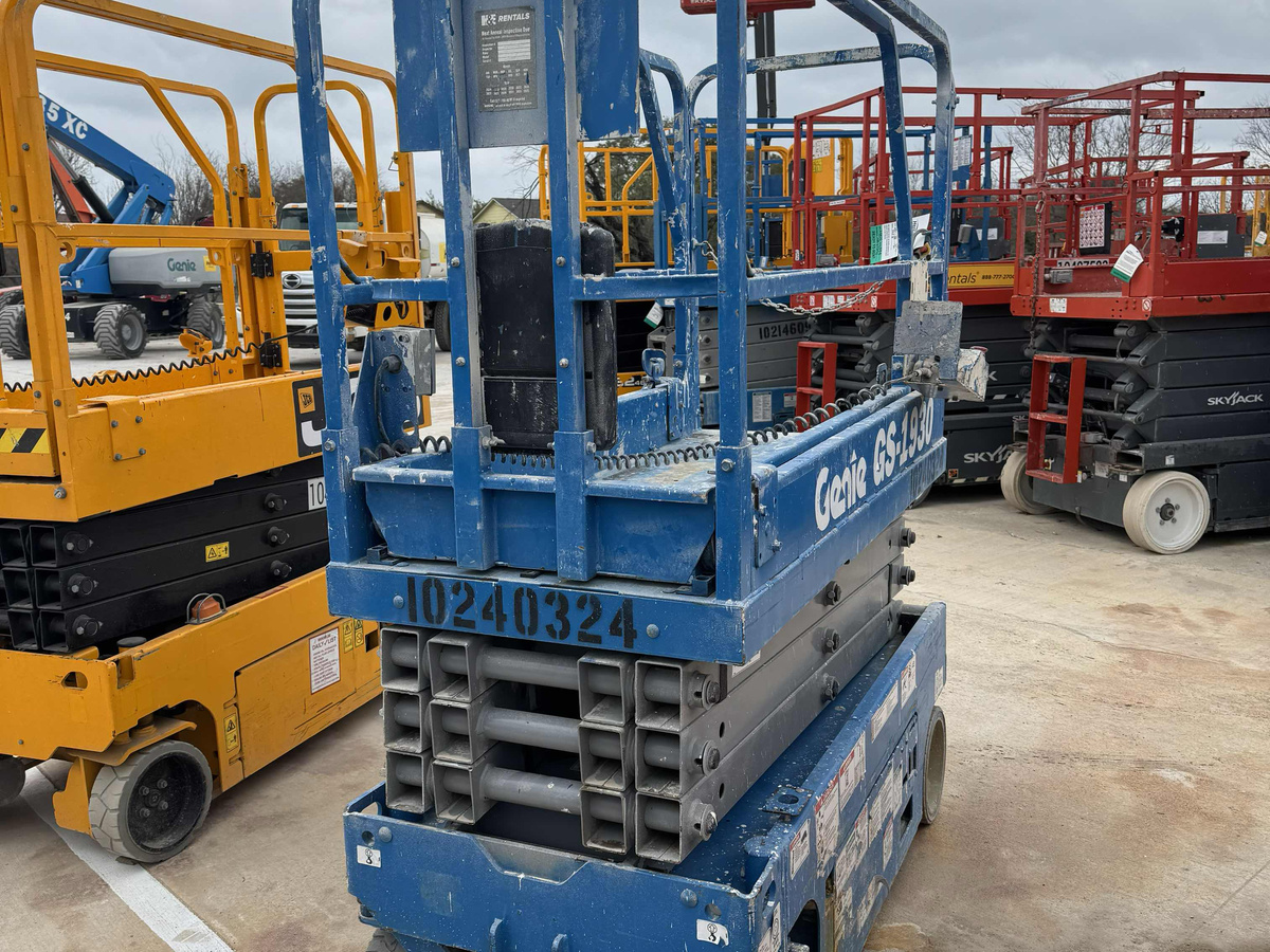 2018 Genie GS-1930-3