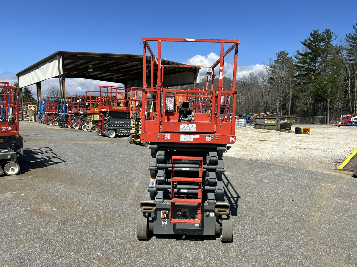 2020 Skyjack SJ4740-4