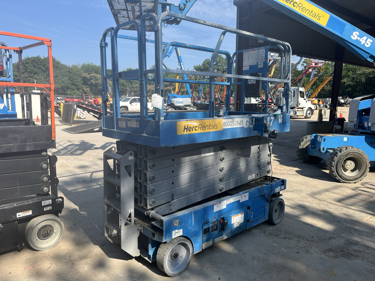 2019 Genie GS-4047