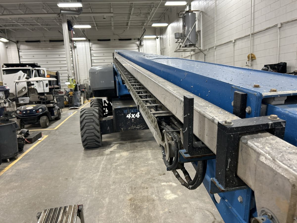 2018 Genie S-85-7