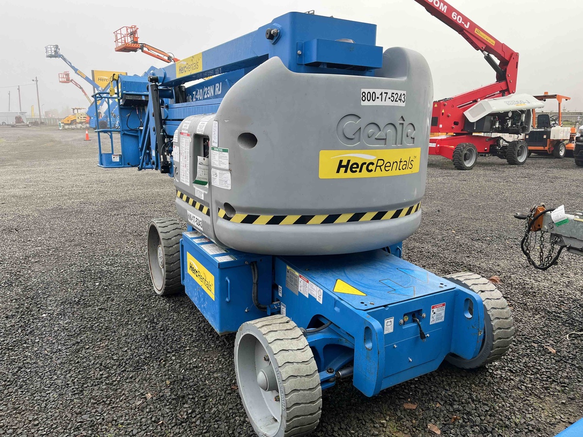 2017 Genie Z-40/23 N