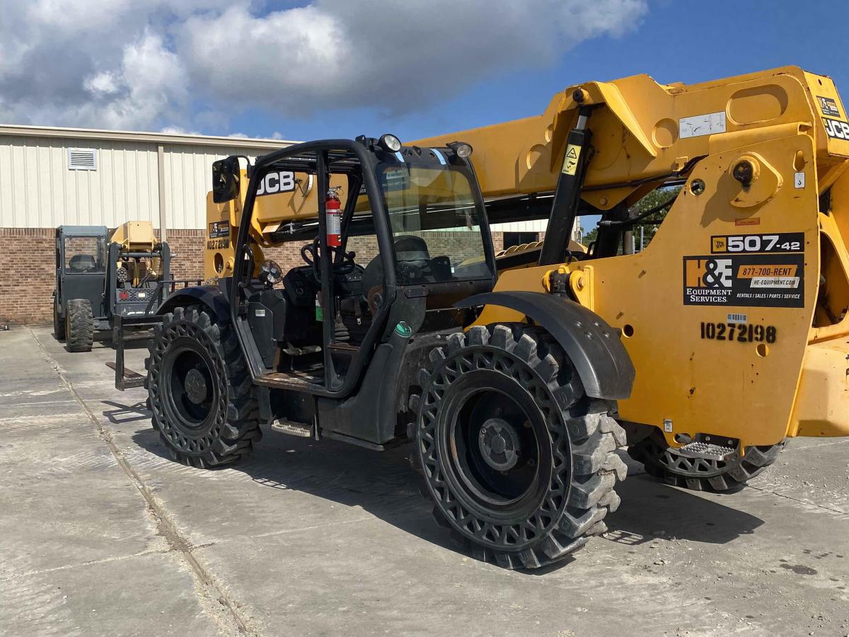 2019 JCB 507-42-24