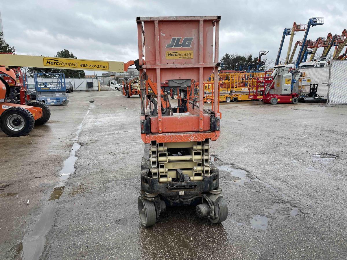 2018 JLG 1932R
