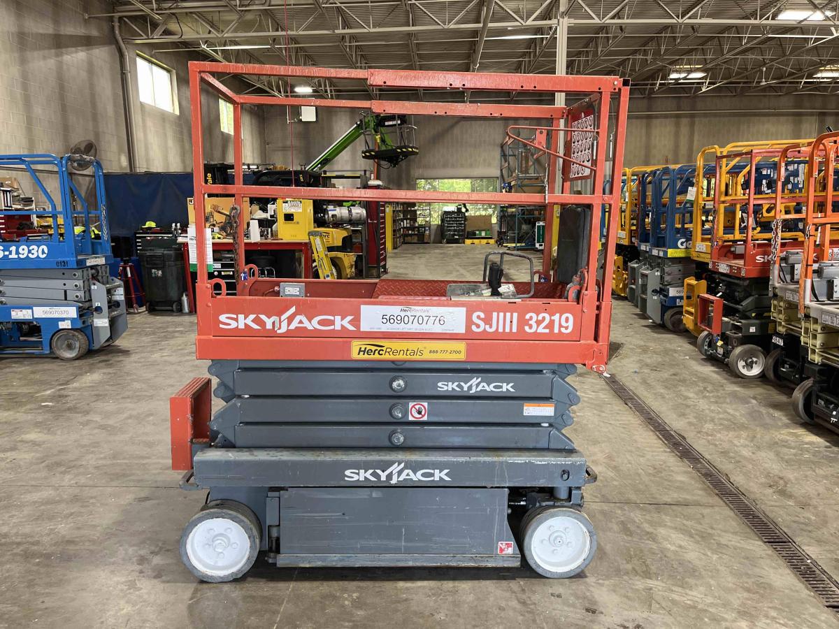 2016 Skyjack SJ3219