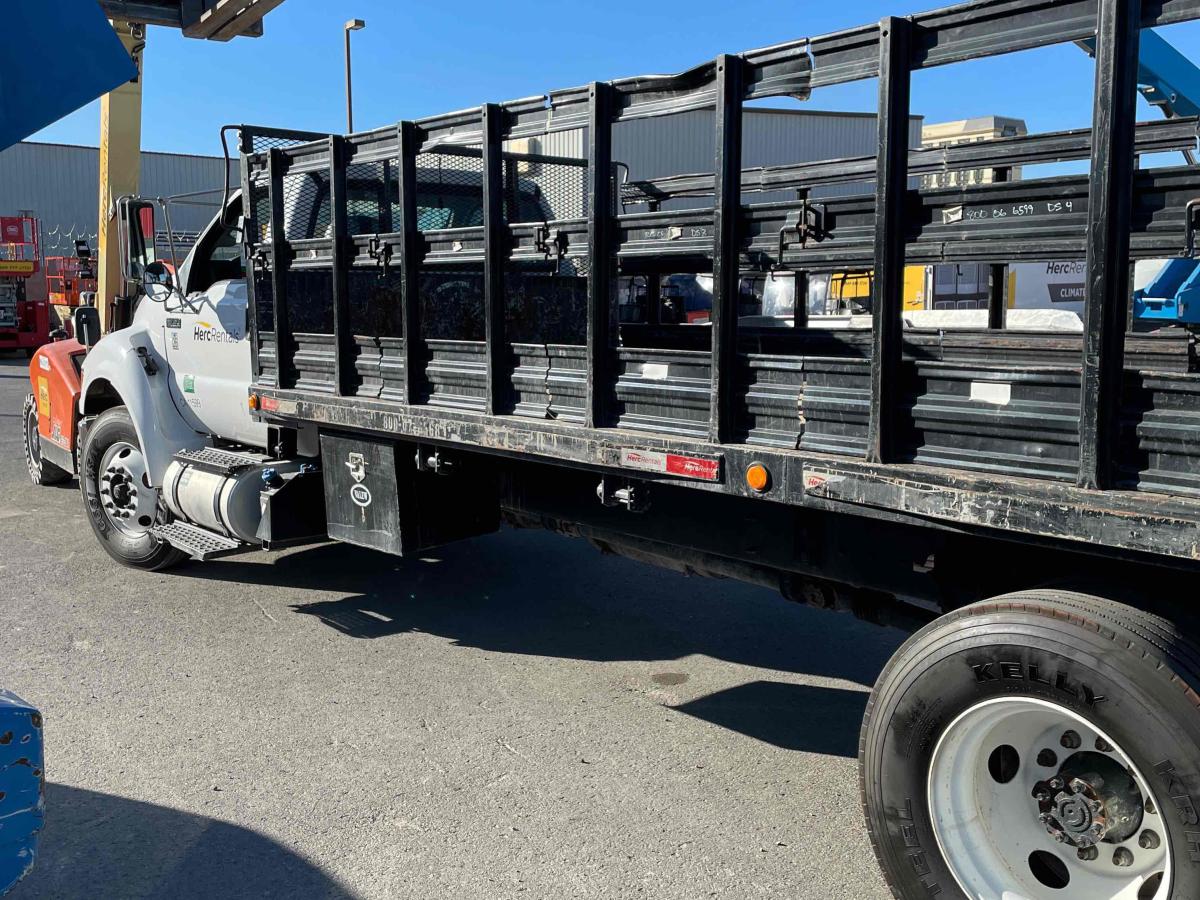 2015 Ford F750