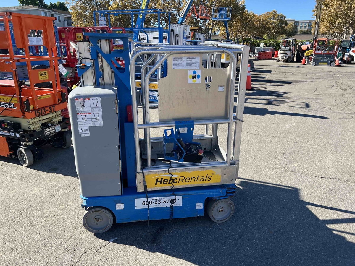 2018 Genie GR-12-2
