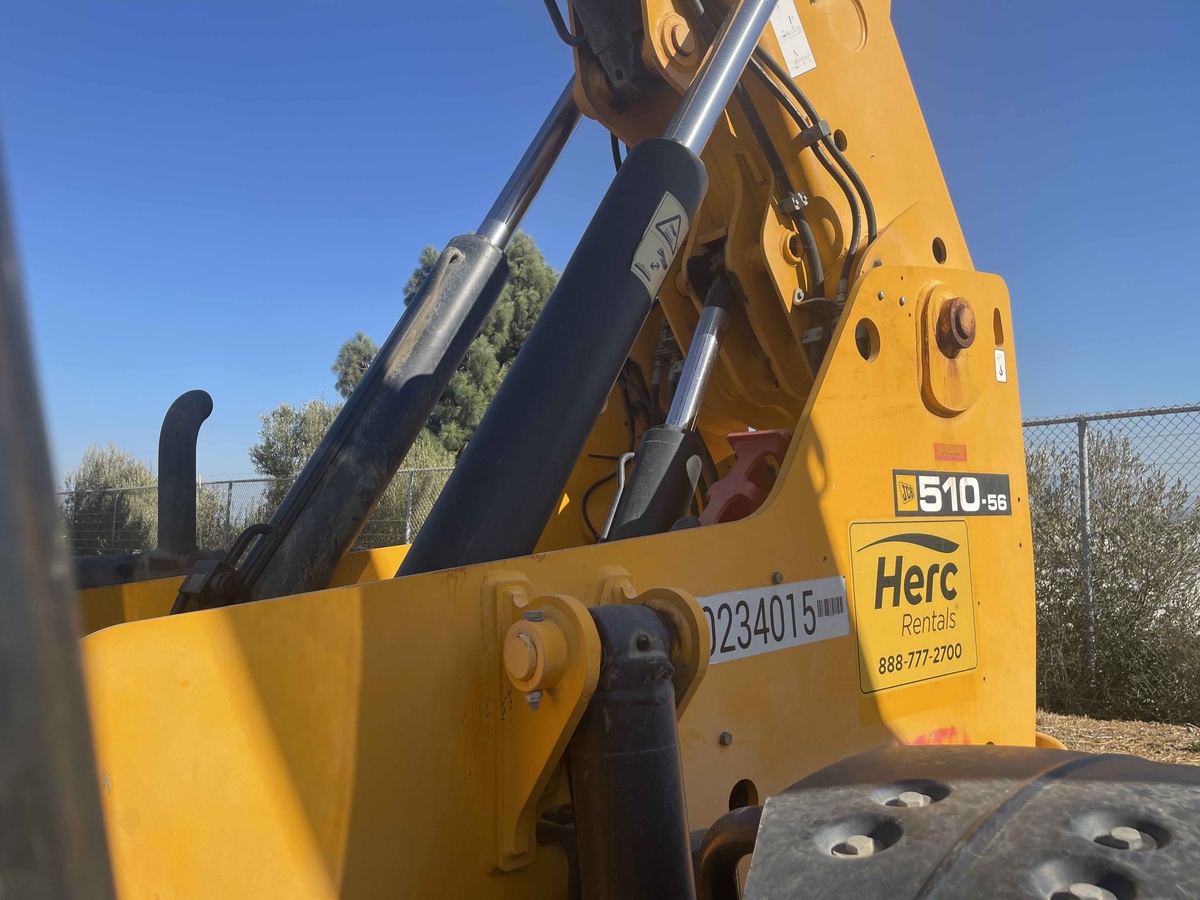 2018 JCB 510-56-4
