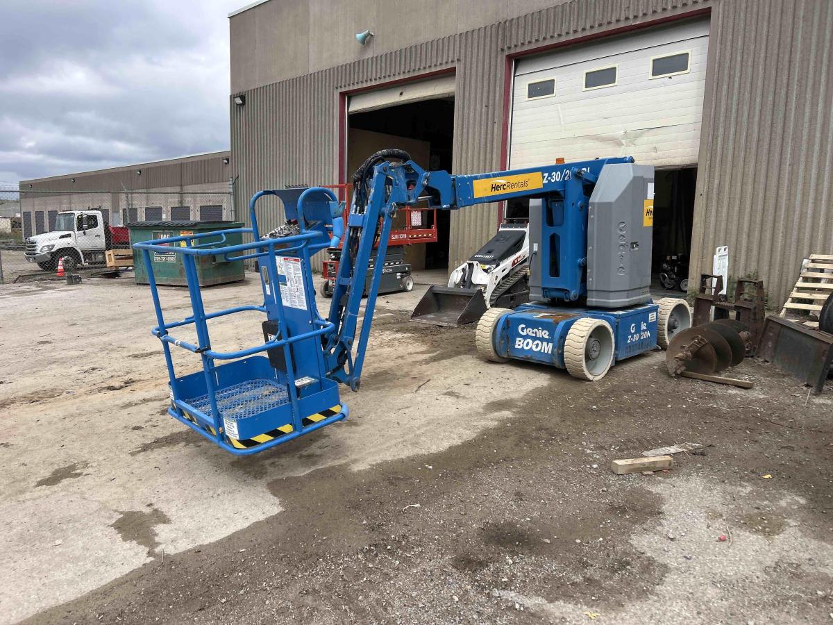 2015 Genie Z-30/20 N