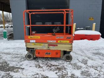 2018 JLG 1930ES