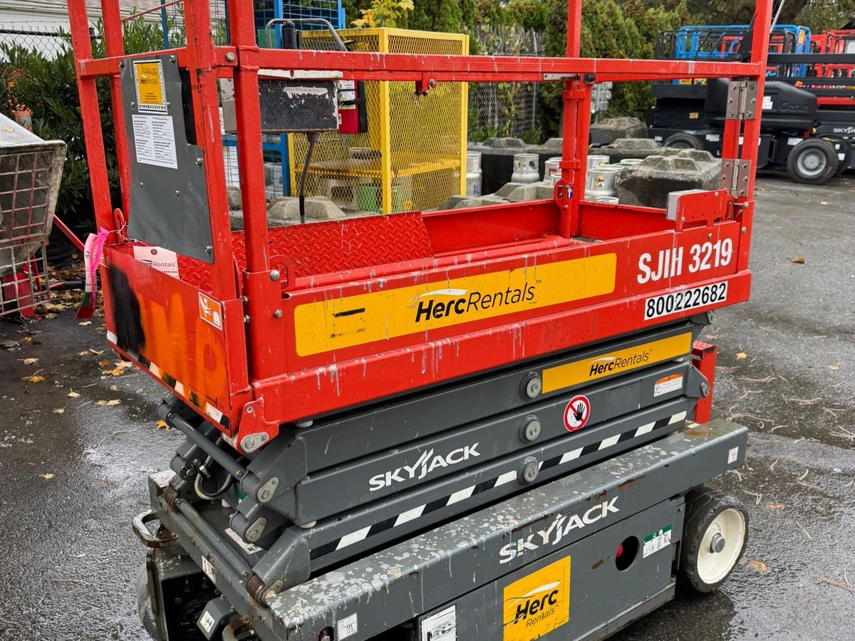 2018 Skyjack SJ3219-7