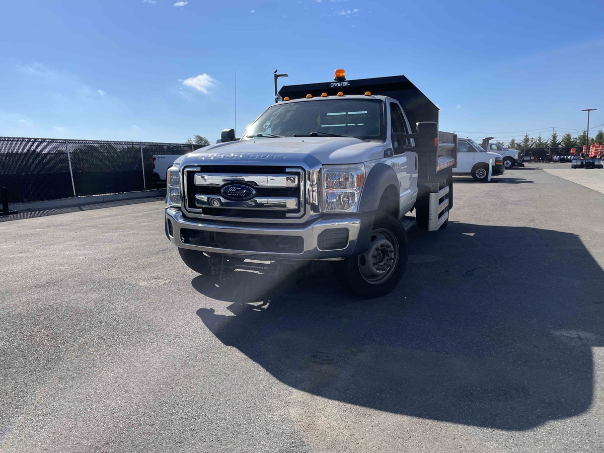 2016 Ford F550-3