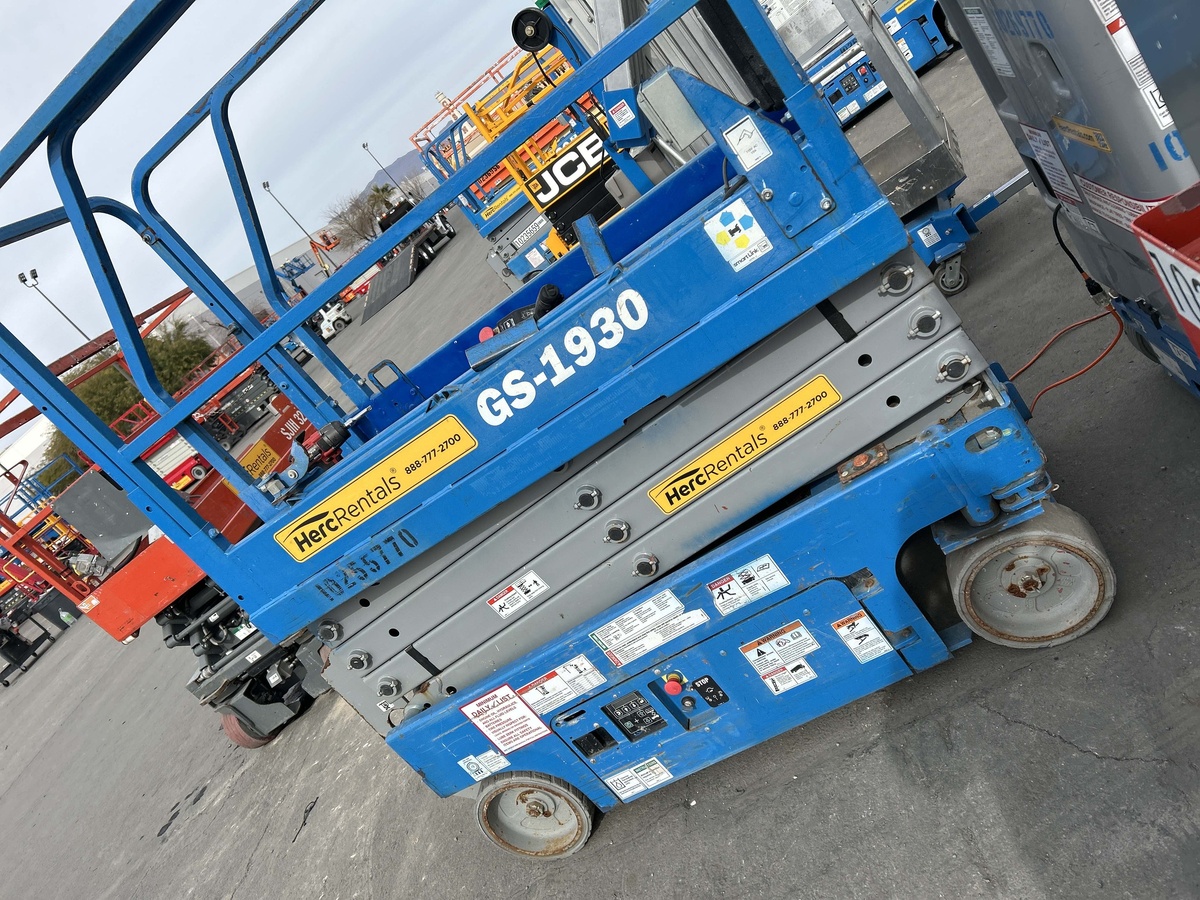 2018 Genie GS-1930-2