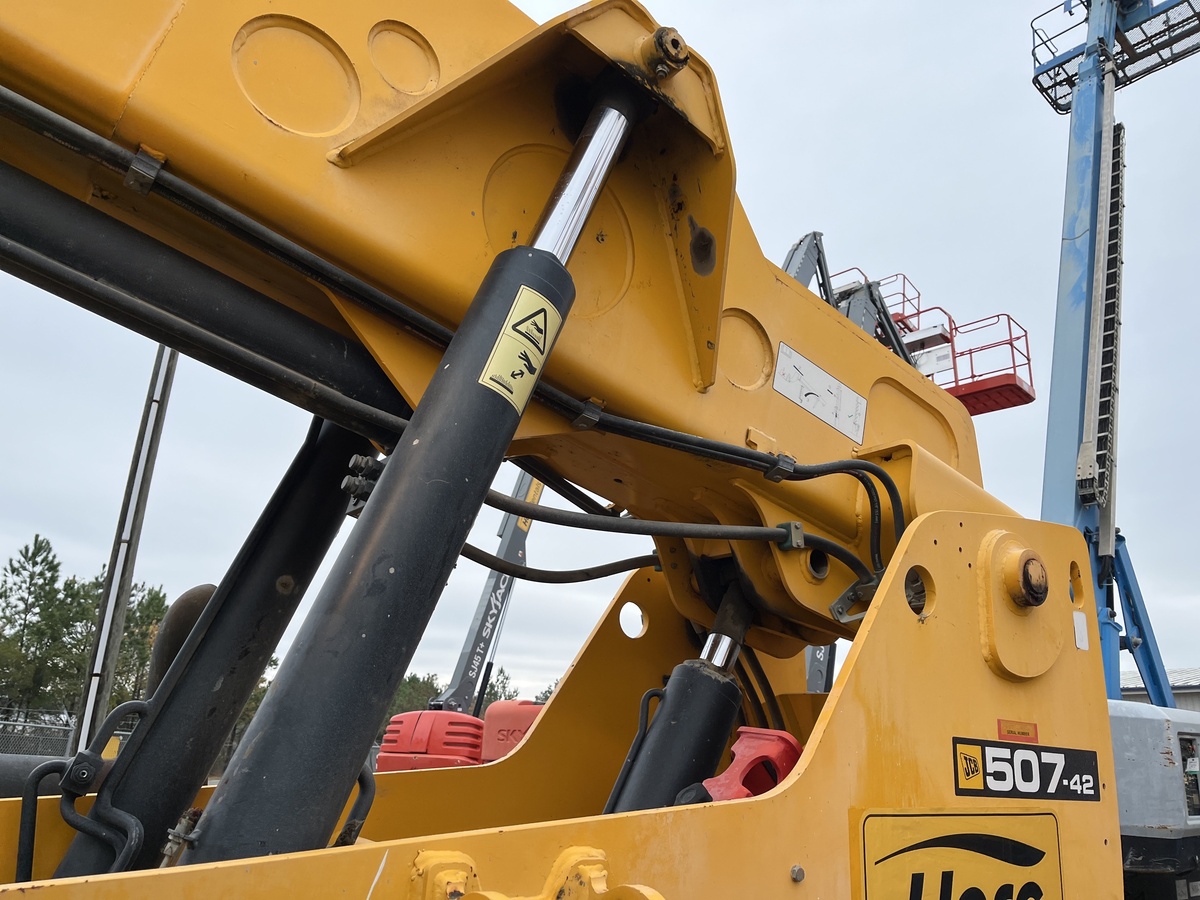 2019 JCB 507-42-13