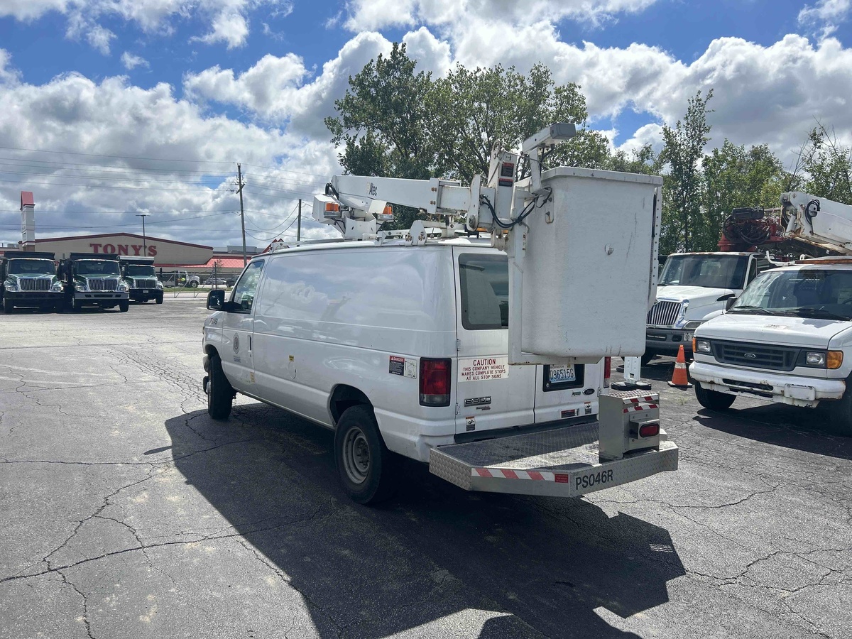 2014 Ford E350 Superduty-5