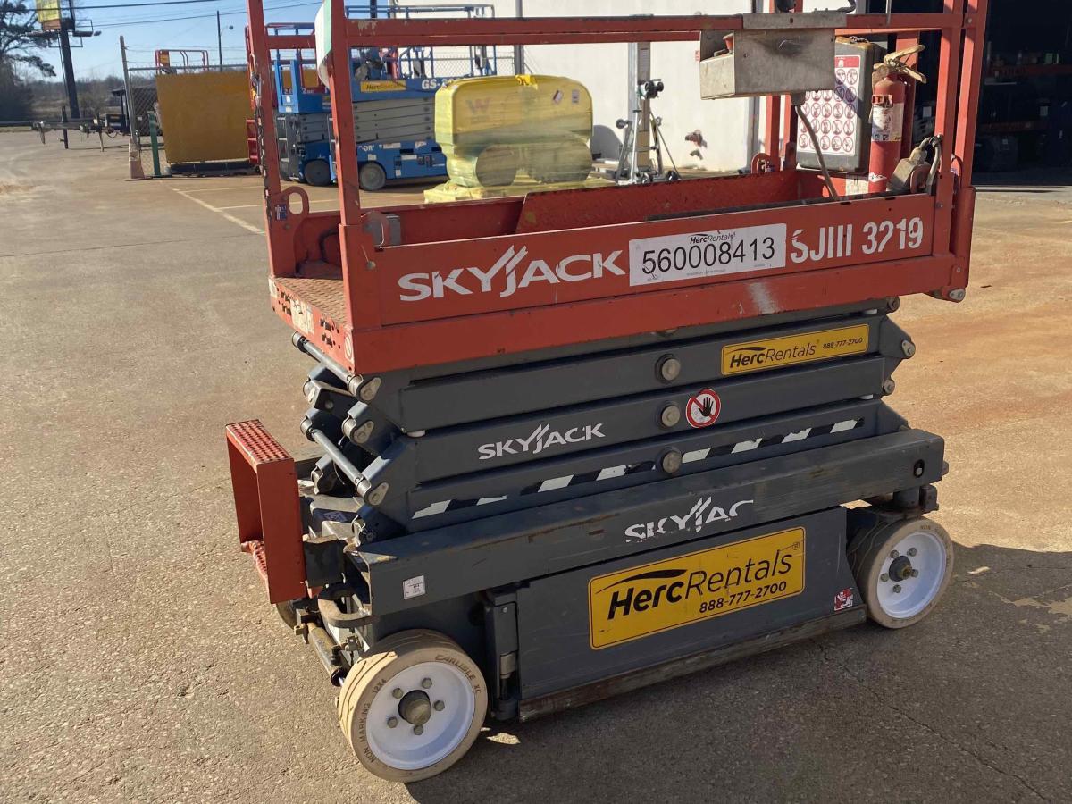 2017 Skyjack SJ3219