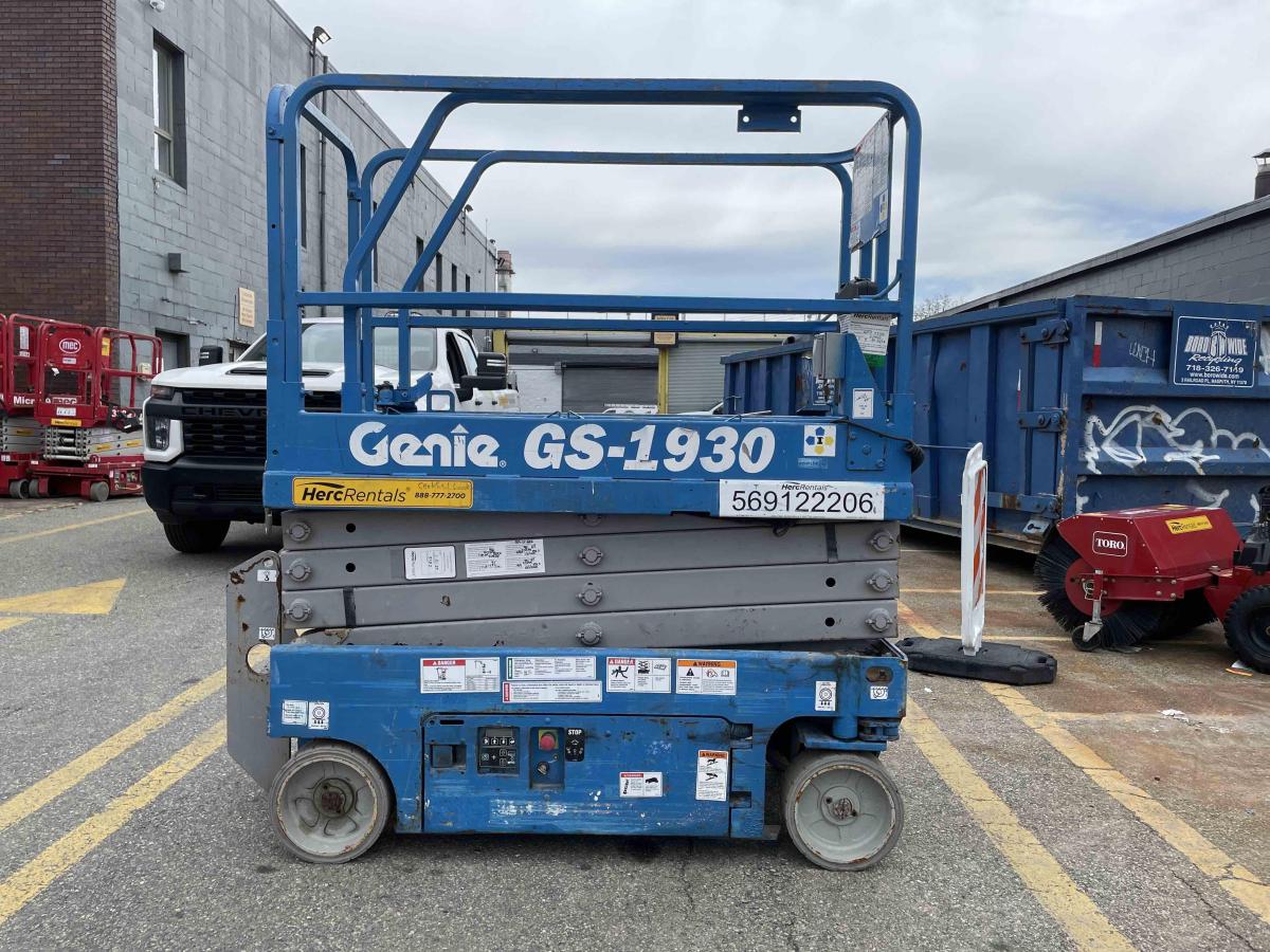 2016 Genie GS-1930