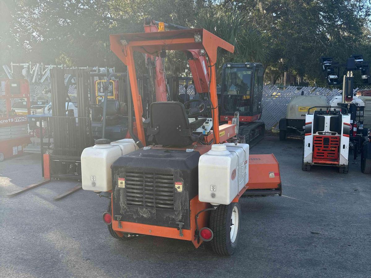 2017 LayMor SM300