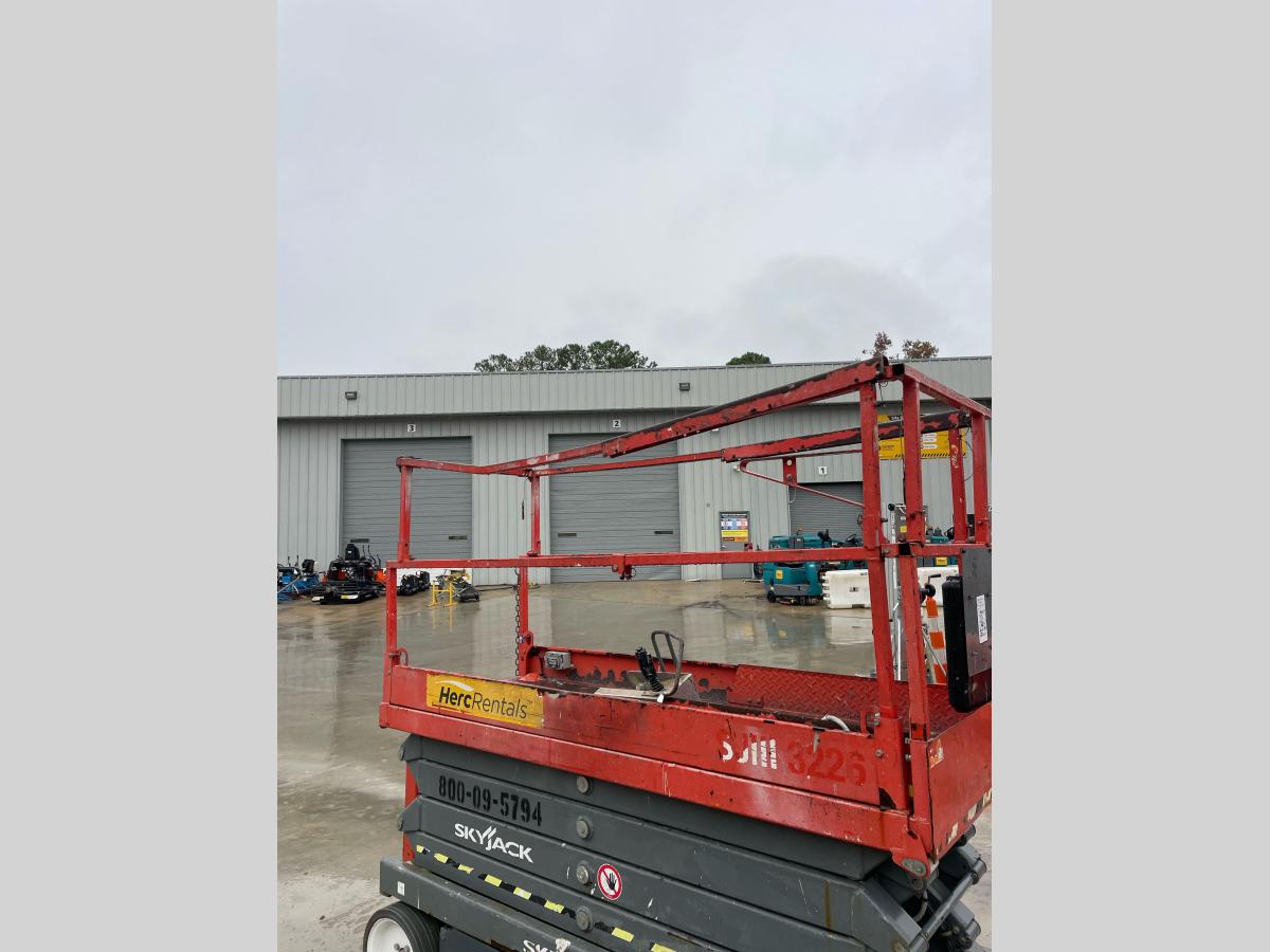 2016 Skyjack SJ3226