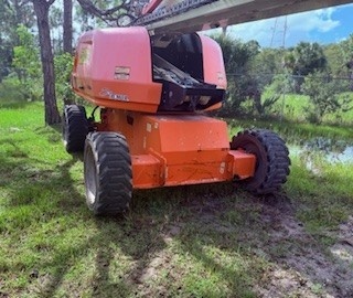 2018 JLG 660SJ-8