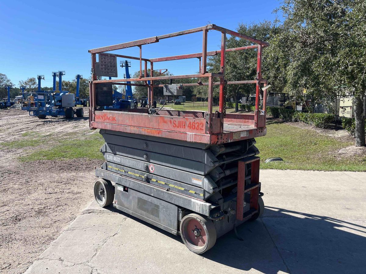 2012 Skyjack SJ4632