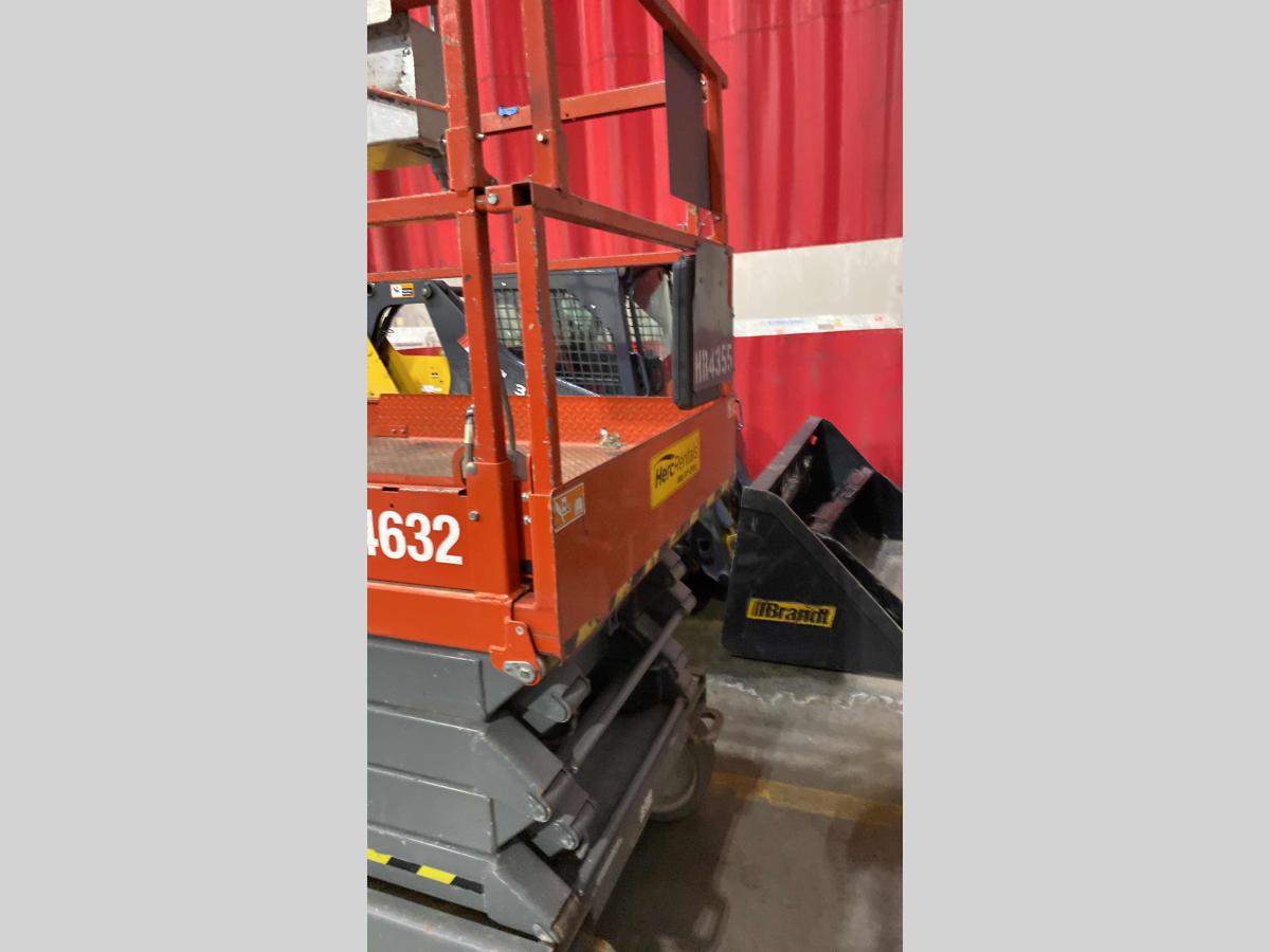 2014 Skyjack SJ4632
