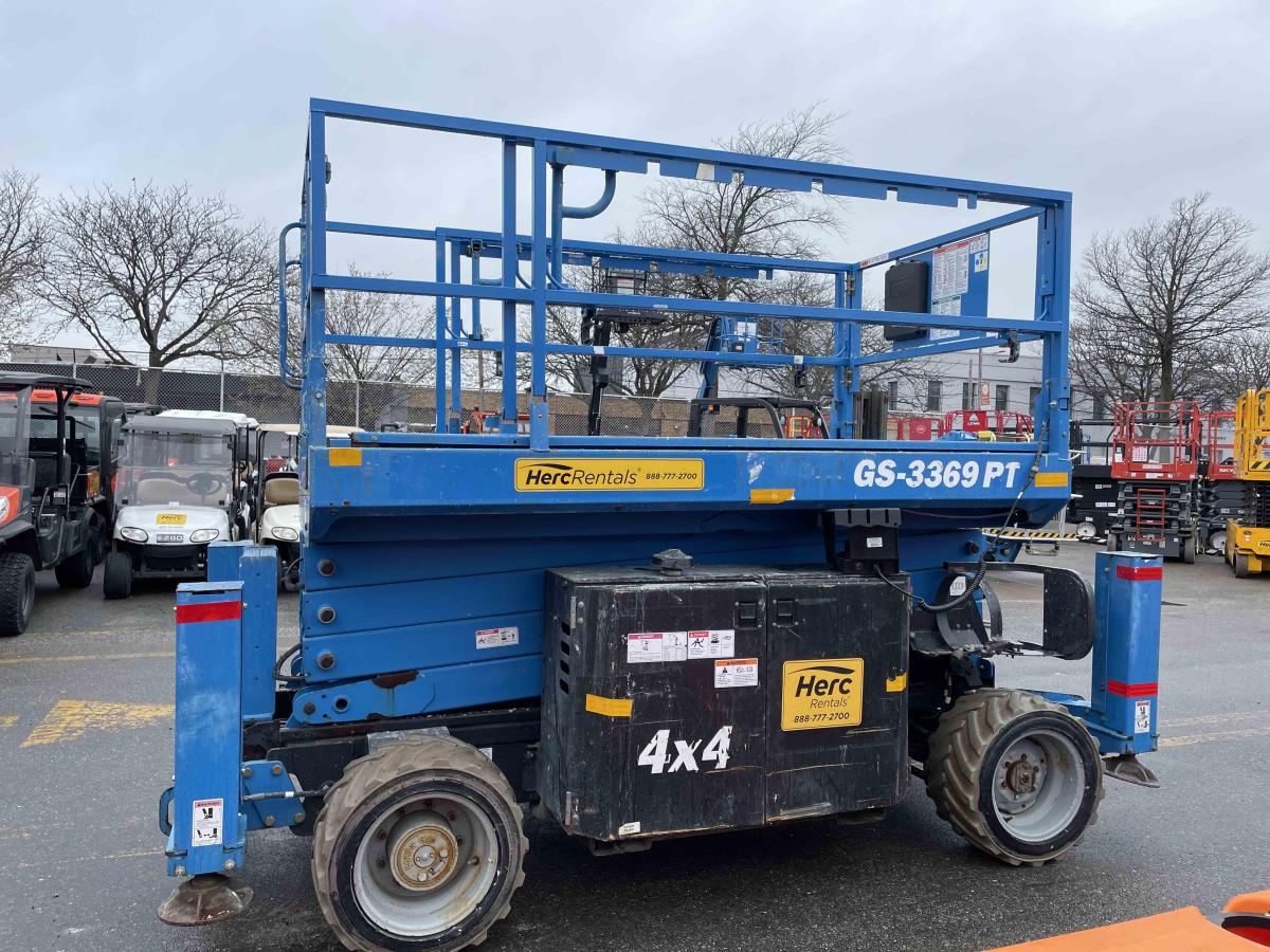 2015 Genie GS-3369 RT