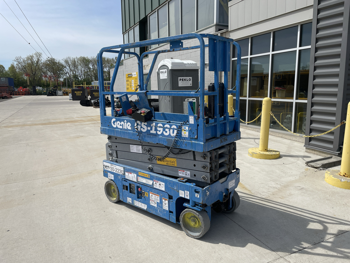 2018 Genie GS-1930-2