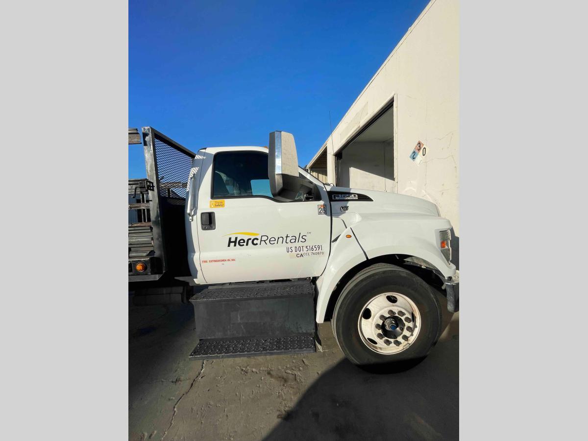 2017 Ford F650