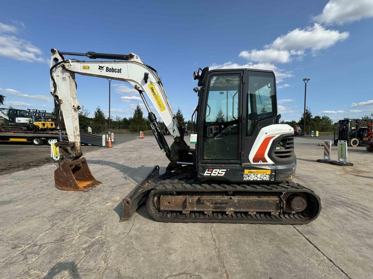2019 Bobcat E85-2