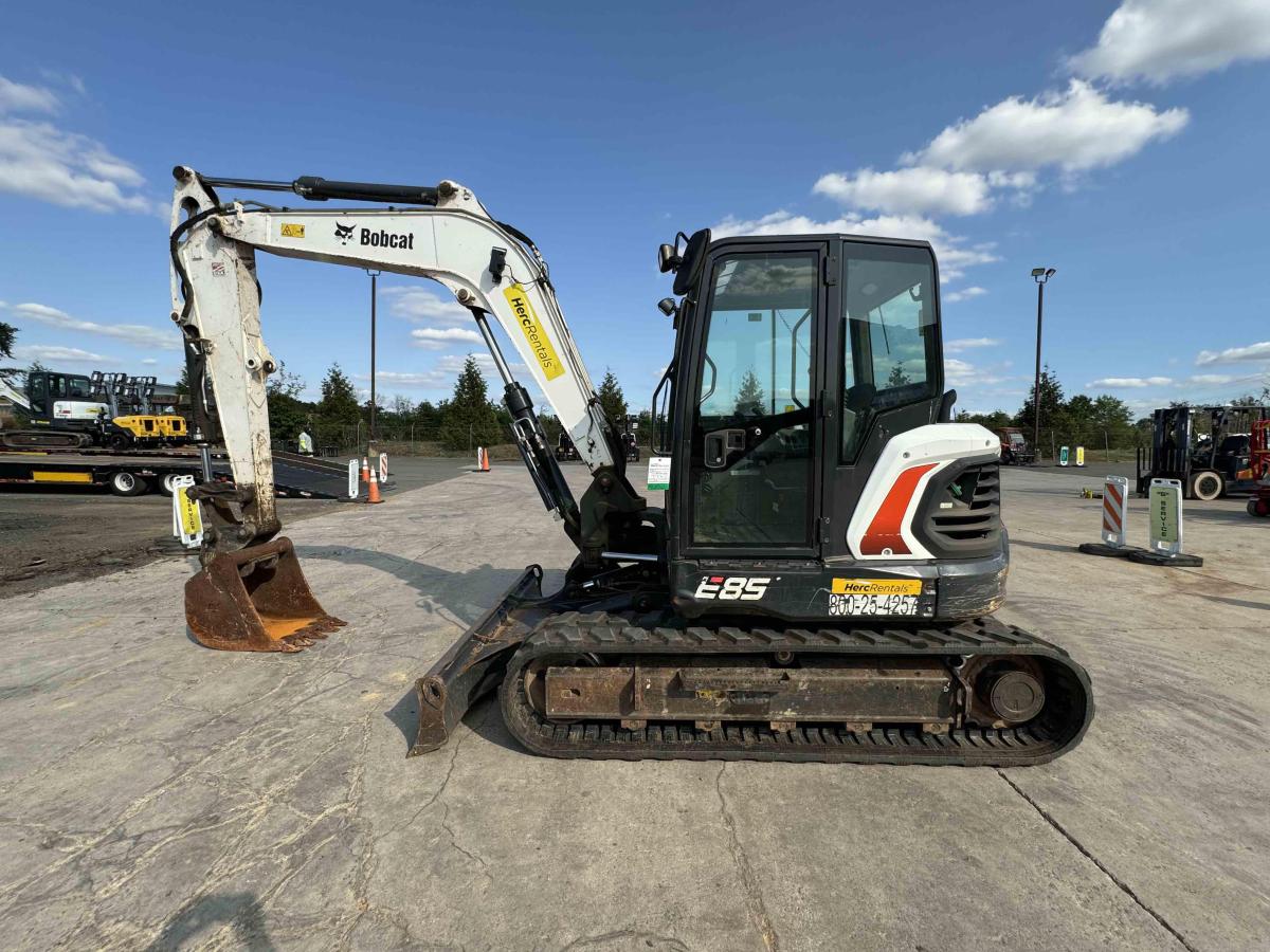 2019 Bobcat E85