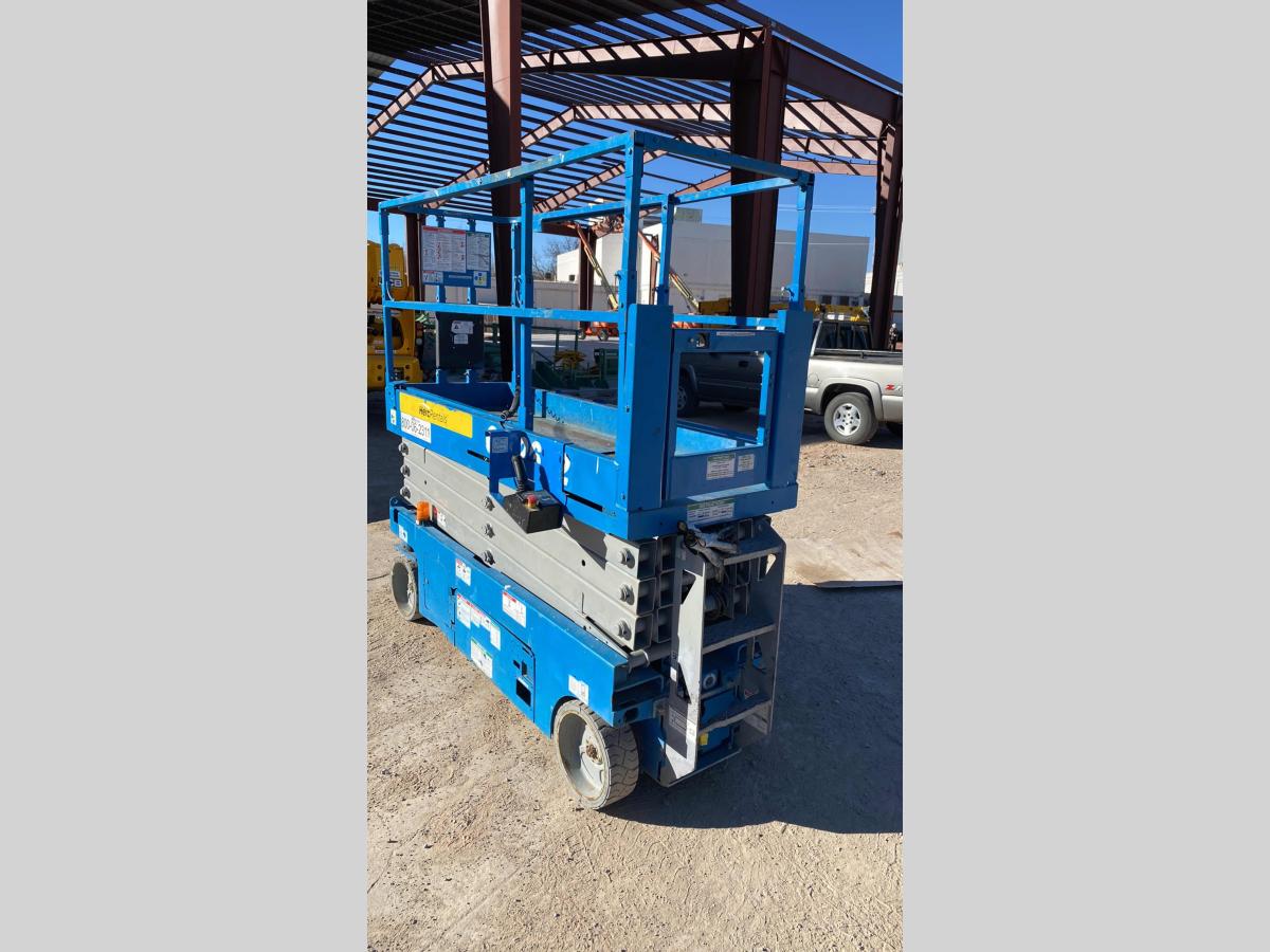 2015 Genie GS-2632
