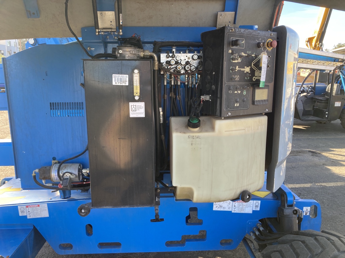 2018 Genie Z-45/25J RT-9