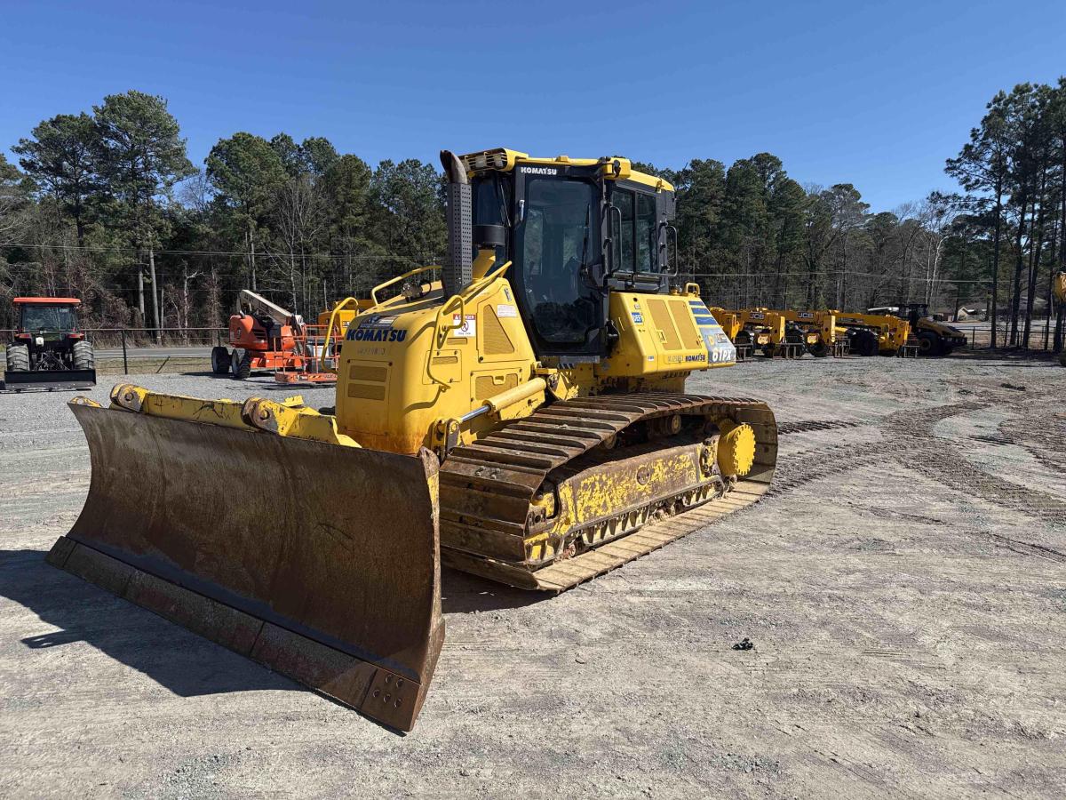 2020 Komatsu D61PX-24