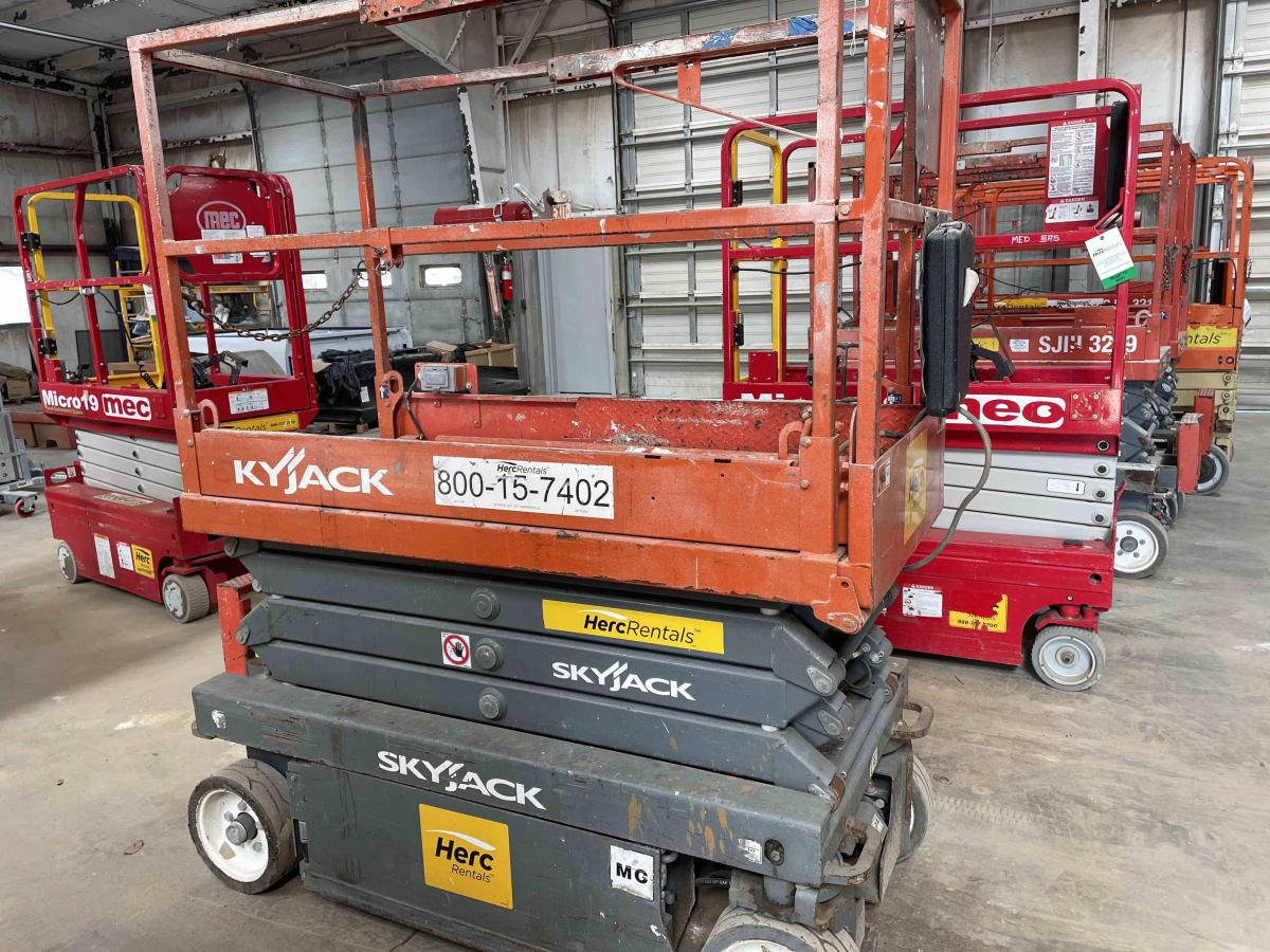 2017 Skyjack SJ3219