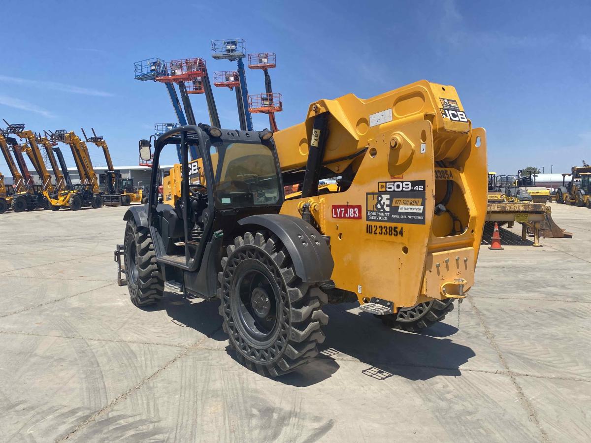 2018 JCB 509-42